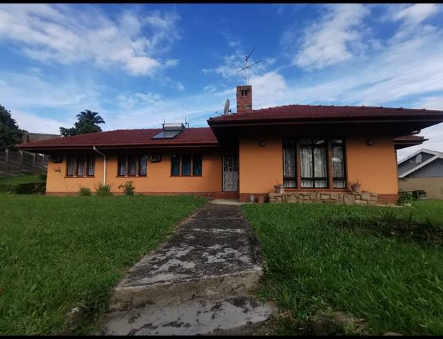 3 BEDROOM HOUSE FOR SALE IN COWIES HILL PARK